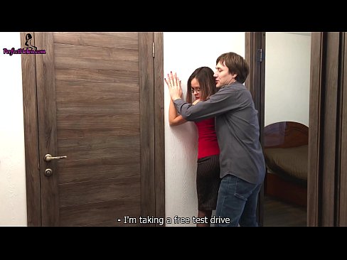 ❤️ Seksi Emlakçı, Dairesini Satarken Amını Gerizekalı ve Sikikleri - Krempai Seks pornoda tr.libporno.ru ❌❤